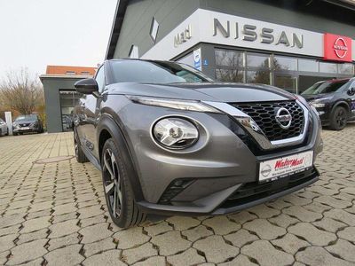 Grau Gebraucht 2021 Nissan Juke Tekna SUV | 17.791 € (Etwas zu teuer)