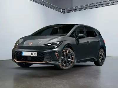Nuova Cupra Born VZ 239 kW (326 CV) 2026 Utilitaria