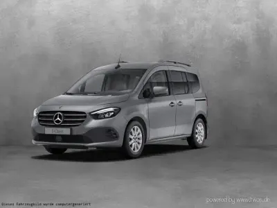 Gebraucht Mercedes T180 Progressive 131 PS (96 kW) 2025 Grau Van / Kleinbus