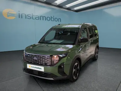 Gebraucht Ford Tourneo Courier 100 kW (136 PS) 2025 Grün Van / Kleinbus