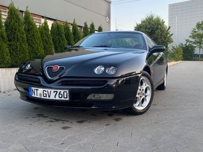 Alfa Romeo GTV