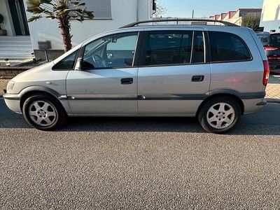 Gebraucht Opel Zafira 125 PS (91 kW) 2001 Grau Van / Kleinbus