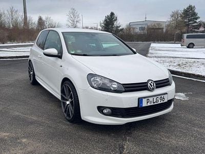 Gebraucht VW Golf VI R-line 122 PS (89 kW) 2011 Weiß Kleinwagen