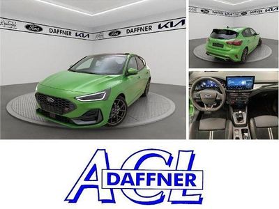 Usata Ford Focus ST 280 CV (205 kW) 2025 Verde Berlina