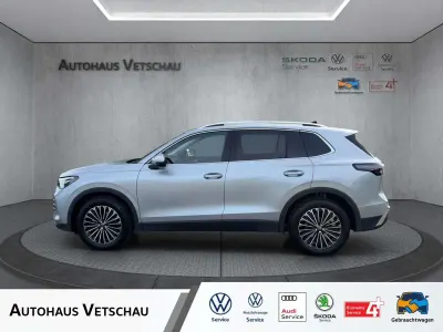 Gebraucht VW Tiguan Elegance 150 PS (110 kW) 2026 Oyster silver SUV