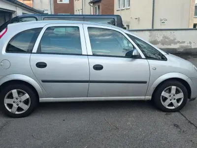Brugt Opel Meriva Enjoy 101 HK (74 kW) 2004 Sølv MPV