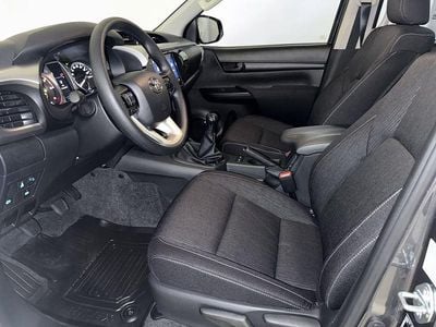 Neu Toyota HiLux 204 PS (150 kW) 2026 Gold Pickup