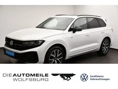 Gebraucht VW Touareg Style 286 PS (210 kW) 2025 Oryxweiß perlmutteffekt SUV
