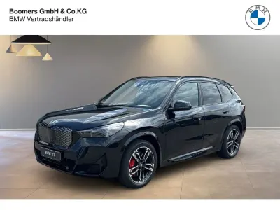 Neu BMW iX1 M Sport 225 kW (306 PS) 2026 Schwarz SUV