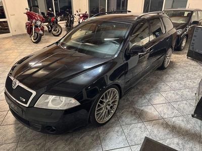 Schwarz Gebraucht 2009 Skoda Octavia RS Kombi | 5.895 € (Guter Preis)