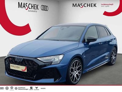 Nouă Audi RS3 Sport 400 CP (294 kW) 2025 Albastru Berlinǎ