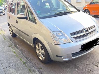 Second-hand Opel Meriva 100 CP (73 kW) 2003 Argintiu Monovolum