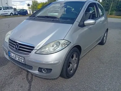 Gebraucht Mercedes A150 Avantgarde 95 PS (69 kW) 2005 Silber Kleinwagen