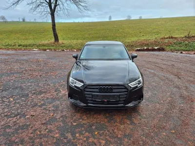 Używany Audi A3 Ambiente 150 KM (110 kW) 2020 Czarny Sedan/Limuzyna