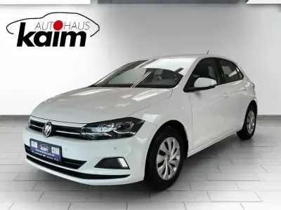 Używany VW Polo Comfortline 95 KM (69 kW) 2021 Biały Hatchback