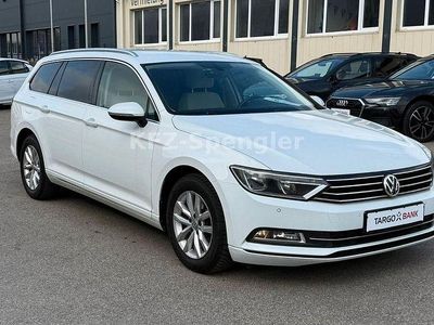 Gebraucht VW Passat Comfortline 150 PS (110 kW) 2015 Weiß Kombi