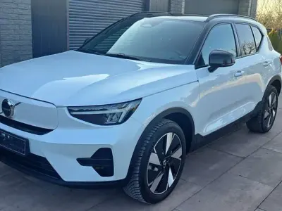 Occasion Volvo XC40 Plus 185 kW (252 ch) 2023 Blanc SUV