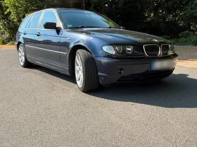 Gebraucht BMW 318 120 PS (88 kW) 2004 Schwarz Kombi