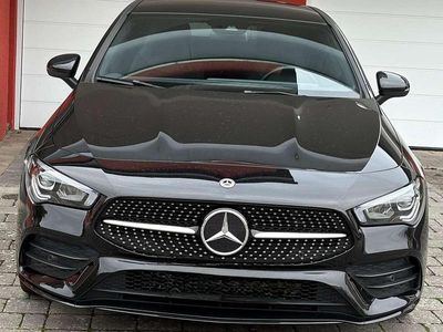 Mercedes CLA200