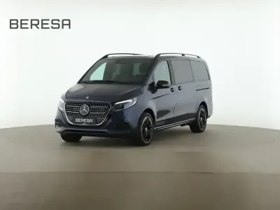 Gebraucht Mercedes V300 Avantgarde 237 PS (174 kW) 2026 Blau Van / Kleinbus