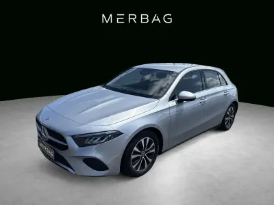 Gebraucht Mercedes A180 Advanced 136 PS (100 kW) 2024 Lack hightechsilber Limousine
