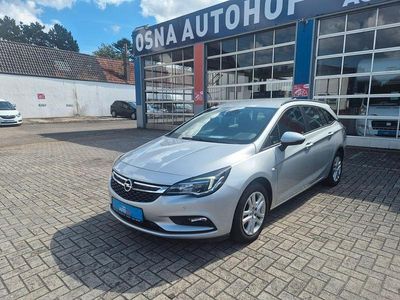 Usata Opel Astra Basis 110 CV (80 kW) 2016 Grigio Station wagon