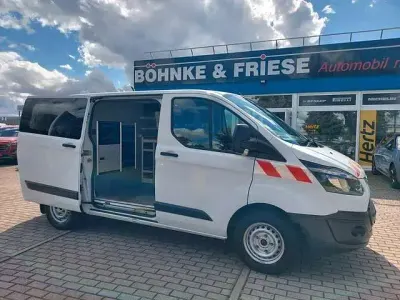 Używany Ford Transit Custom 131 KM (96 kW) 2017 Biały Minivan