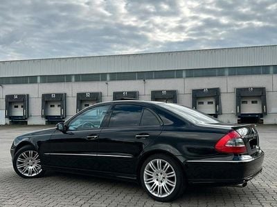 Mercedes E280