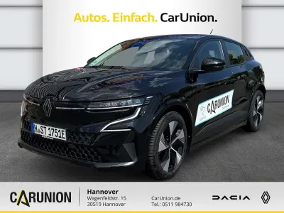 Gebraucht Renault Megane E-Tech Equilibre 160 kW (218 PS) 2022 Black pearlschwarz metallic Limousine