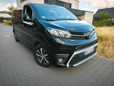 Gebraucht Toyota Proace 177 PS (130 kW) 2018 Schwarz Van / Kleinbus