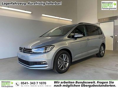 Neu VW Touran Comfortline 150 PS (110 kW) 2026 [f0f0] oyster silver m... Van / Kleinbus