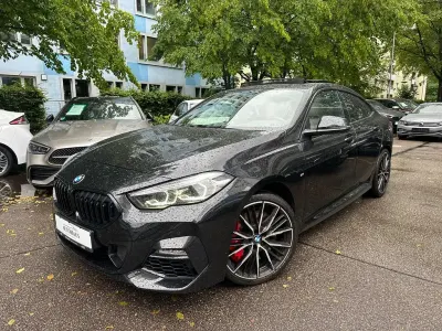Gebraucht BMW 220 M Sport 178 PS (130 kW) 2023 Schwarz Coupé