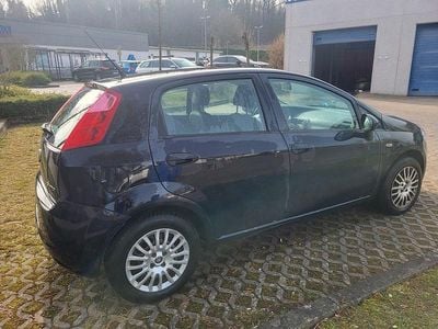 Gebraucht Fiat Punto 65 PS (47 kW) 2009 Blau Kleinwagen