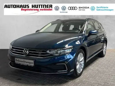 Gebraucht VW Passat GTE 218 PS (160 kW) 2021 Blau Kombi