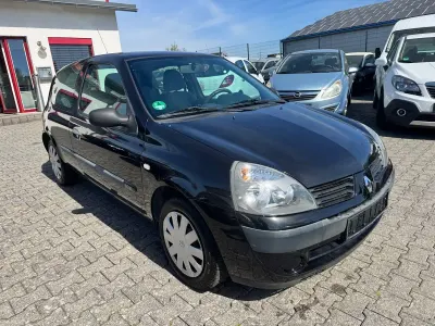 Gebraucht Renault Clio II Campus 75 PS (55 kW) 2005 Kleinwagen