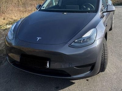 Grau Gebraucht 2023 Tesla Model Y RWD SUV | 29.200 € (Guter Preis)