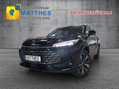 MG HS