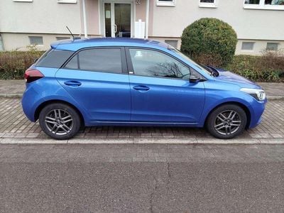 Gebraucht Hyundai i20 YES! 101 PS (74 kW) 2020 Blau Kleinwagen