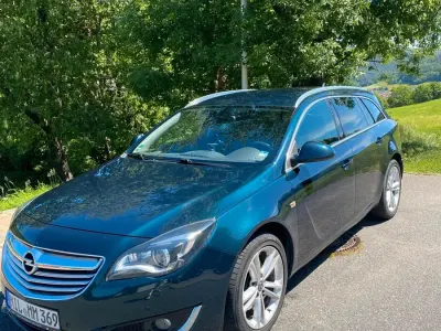 Używany Opel Insignia 195 KM (143 kW) 2013 Zielony Kombi