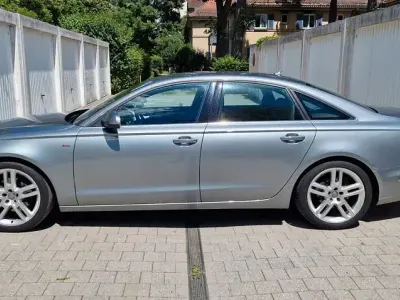 Gebraucht Audi A6 Sport 204 PS (150 kW) 2014 Grau Limousine