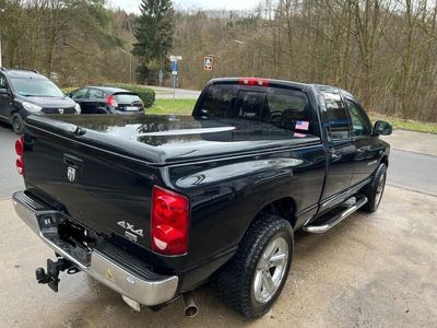 gebraucht Dodge Ram 5,7l HEMI V8, 4x4, 6-Sitzer, Crew Cab, LPG