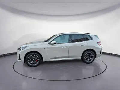 Neu BMW X3 M Sport 197 PS (144 kW) 2026 Grau SUV