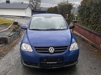 Gebraucht VW Fox 55 PS (40 kW) 2009 Blau Kleinwagen