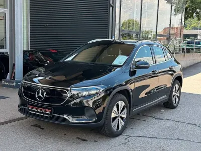 Gebraucht Mercedes EQA300 Progressive 167 kW (228 PS) 2022 Schwarz SUV