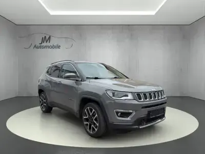 Gebraucht Jeep Compass Limited 245 PS (180 kW) 2021 Ceramic gray SUV
