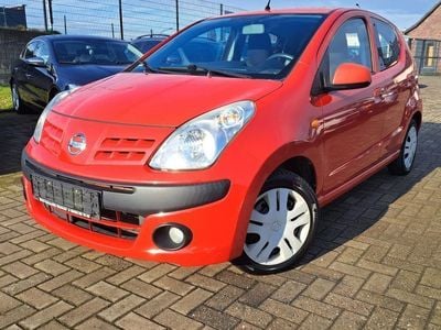 Gebraucht Nissan Pixo Acenta 68 PS (50 kW) 2012 Bright red (s) Kleinwagen