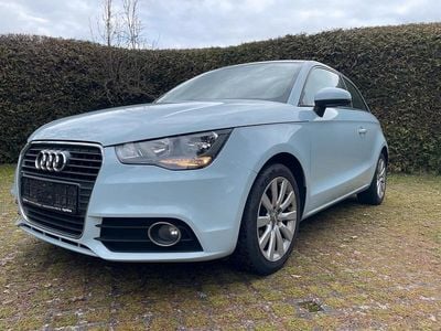 Second-hand Audi A1 86 CP (63 kW) 2012 Albastru Hatchback