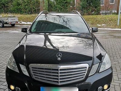 Schwarz Gebraucht 2010 Mercedes E220 Avantgarde Kombi | 6.900 € (Guter Preis)