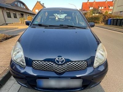 Gebraucht Toyota Yaris 65 PS (47 kW) 2005 Blau Kleinwagen