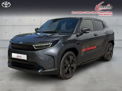Gebraucht Toyota Urban Cruiser Lounge 127 kW (174 PS) 2026 Grau SUV